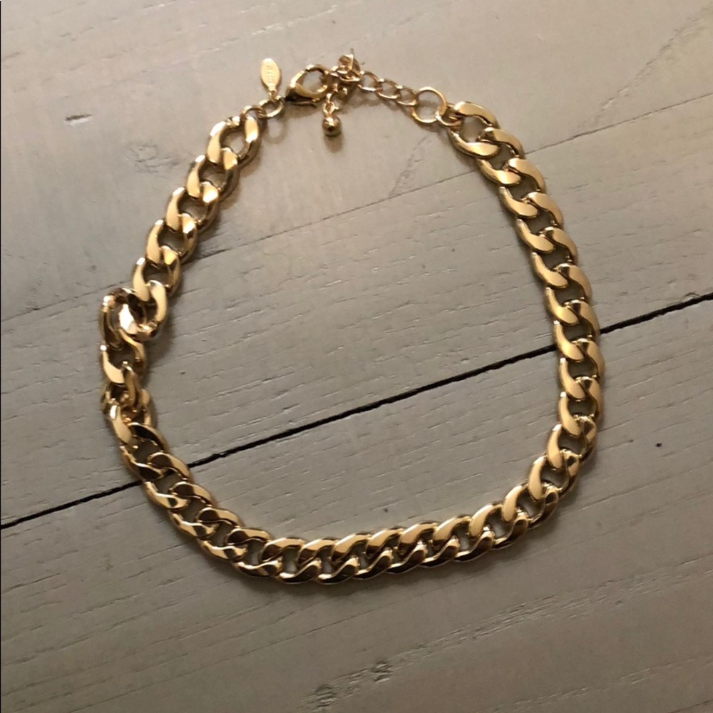 Gold necklace